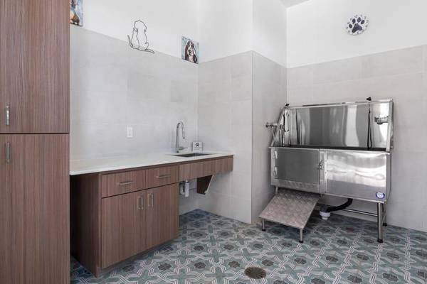$2,733 / 3br - 1259ft2 - Open-Concept Floor Plans, Wood-Style Plank Flooring (Located next to shopping centers, I-25, Schools/College)63806044883585122