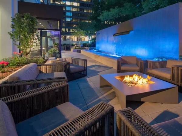 $2,000 / 1br - LAKESHORE EAST Convertible de 1 dormitorio~Camina a todas partes~Gimnasio~Se permiten mascotas (Lakeshore East, Chicago)63844192080131124