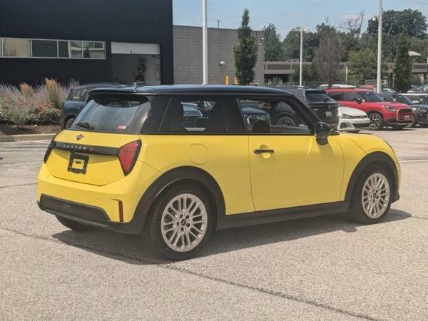 2025 MINI Hardtop 2 puertas Cooper S Hatchback - $29,995 (Llame al *(443) 912-5009* para confirmar disponibilidad al instante)63470598954113124