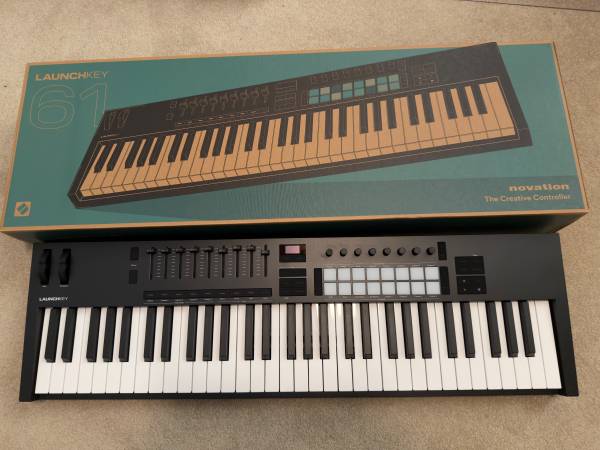 鍵盤楽器 Novation LAUNCHKEY 61 mk4 Novation Launchkey 61 [MK4] 61-Note Controller Keyboard for