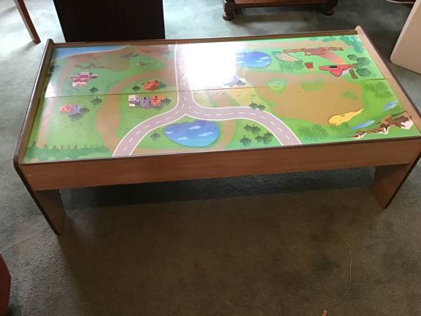 Kids play table 1