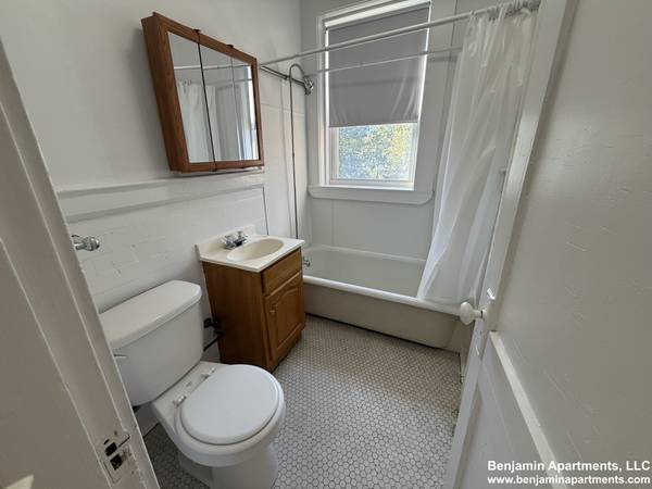 $2,275 **SIN COMISIÓN** Lindo estudio en Fenway con calefacción y agua caliente incluidas. AHORA (Fenway)63996545209858122