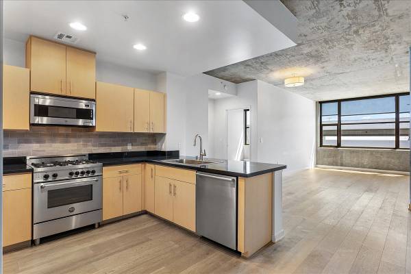 $3,600 / 2br - 311 2nd St #710 - 2 bedroom | 2 bath (oakland downtown)63880013726721124