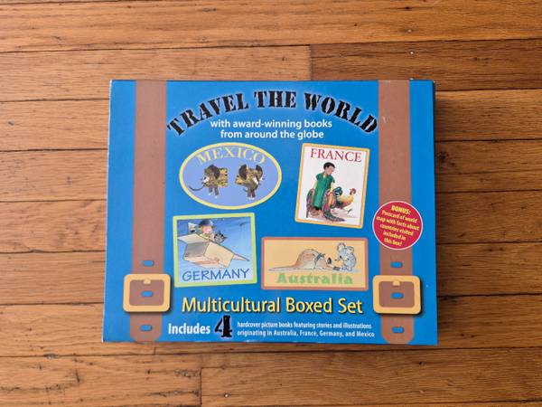 Caja de libros multiculturales para viajar por el mundo - $10 (Exton)