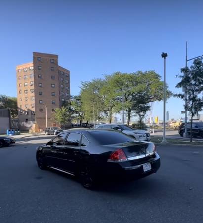 12 Chevy impala - $1,300 (Parkslope)63614236423811121
