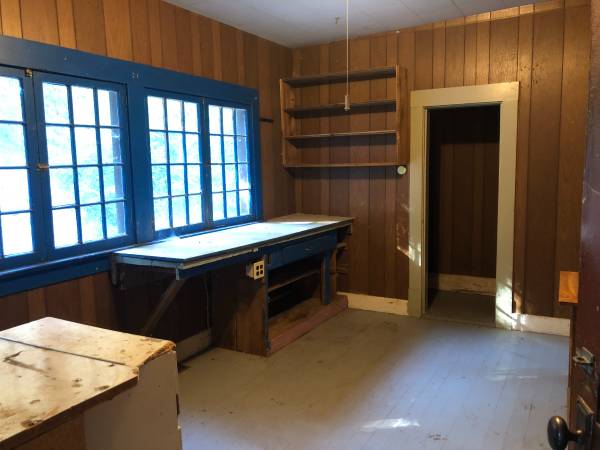 $1,500 / 3br - 1691ft2 - 508 N Deanway (Colfax)63980820974083121