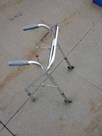 Child Walker with wheels & Tray for Walker 1