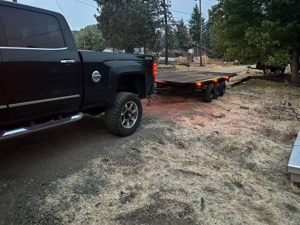 20’ deckover trailer 1