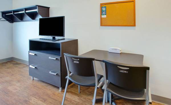 $280 / 1br - The Amenities You Deserve at Rates You'll Love (Old Hwy 94, St. Charles, MO)63924426012803123