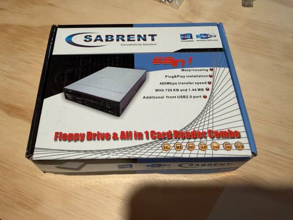 New Floppy Drive/USB/SD/CF Reader 1