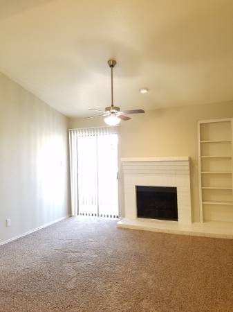 $1,099 / 2br - 🔥 2 Dormitorios / 2 Baños – ¡SOLO $1,099! | Unidad #1324 (6350 Meadowvista Dr.)64036538047875120