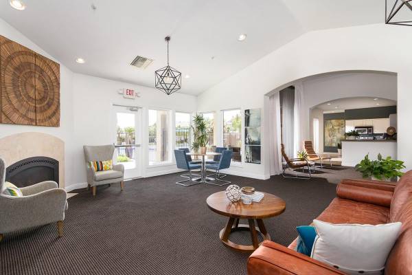 $2,100 / 1br - 740ft2 - Pet-Friendly Apartments Located in Menifee (Menifee)64028082494082122