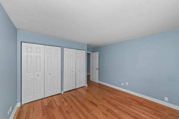 $1,800 / 1br - Very Nice and Very Spacious East Lakeview 1BD Apt. Parking Available! (Lakeview East)63898735748483124