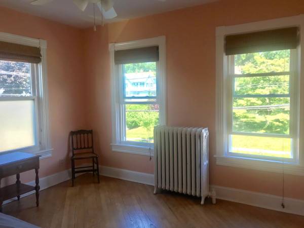 $1,025 Private Room in Shared House on Metro North with Garden! (Peekskill)64033457873794121