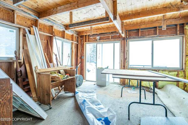 $150,000 / 1br - 796ft2 - Build Sweat Equity w/796 SF Unfinished Cabin & 1.38 Acres (Palmer)64004786218627124