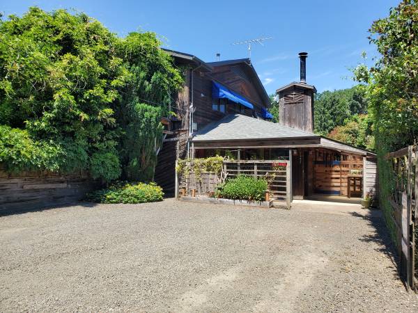 $1,150,000 / 4br - 3821ft2 - Extraordinary Custom Built Home with 2nd Residence is a Must See! (Corvallis)63851765588865123
