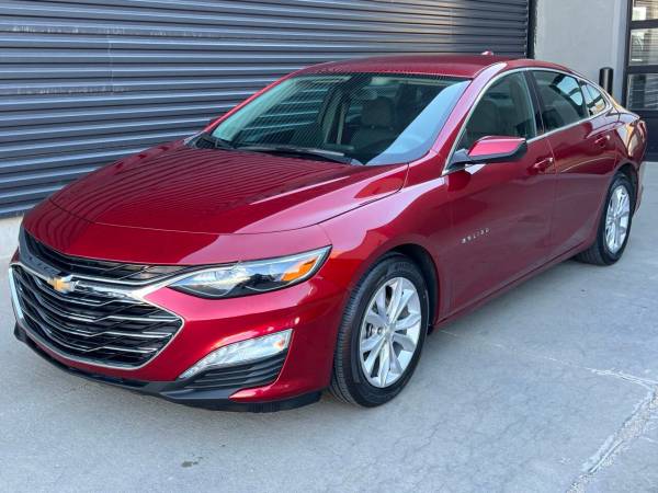 1 2022 Chevrolet Malibu Chevy LT 4dr Sedan Sedan 1
