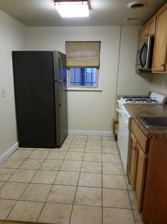 $1,000 / 1br - One bedroom one bath apartment for rent in King of Prussia (Prime location King of Prussia)64024496751489123