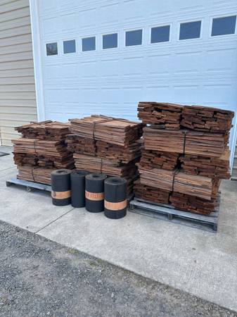 #1 24” cedar shakes 1