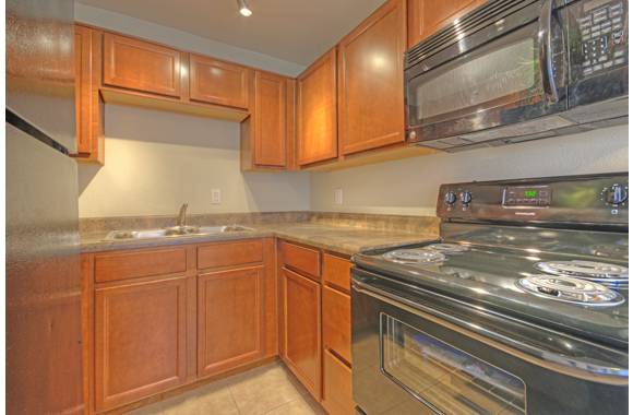 $1,299 / 1br - FOR RENT - EZ CREDIT - FLEX DEPOSITS!! Get into your new home today! (East Valley: Mesa, Tempe, Chandler, Gilbert, Scottsdale)64024996368770122