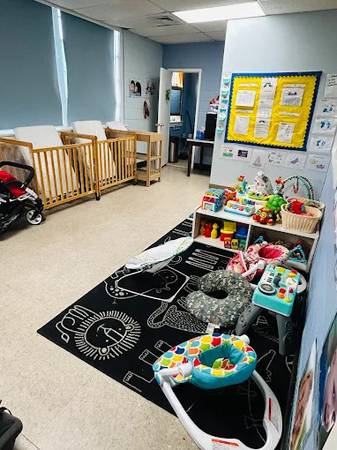 offereing childcare downtown area606621295465605123