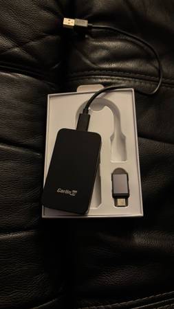 Wireless Bluetooth adaptor for android or Apple CarPlay 1