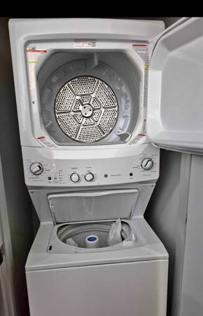 Washer and dryer combo 1