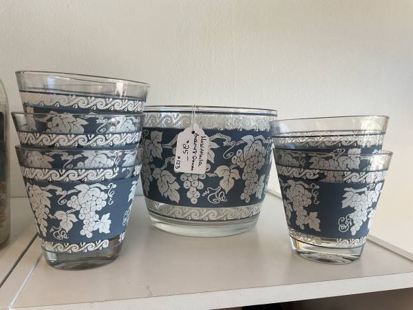 Vintage Hazel Atlas Ice Bucket w/8 Glasses 1