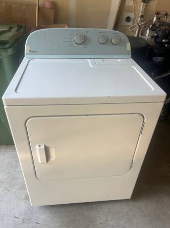 Whirlpool Electric Dryer (Delivery Available) 1