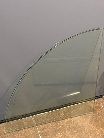 Specialty Large Corner Tempered Glass [Mint] 1