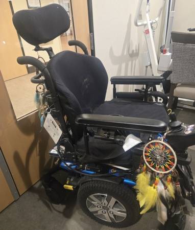 Power Chair Mobility Chair Excellent 1
