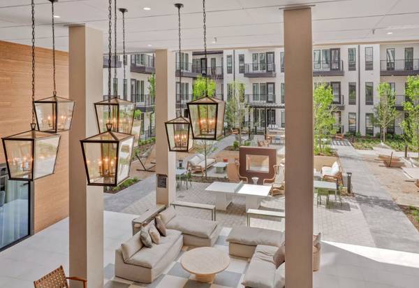 $2,669 / 2br - A Brand New Trendy Apt in Las Colinas - 6 WEEKS FREE (Irving/Las Colinas)63796350950273122