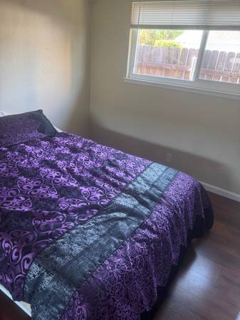 $850 / 1br - 1 bedroom with parking and washer/dryer plus WiFi64044022092417124