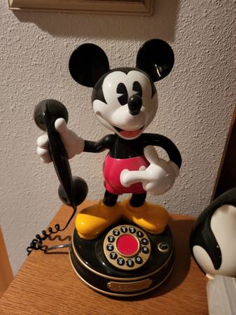 mickey talking phone,working 1
