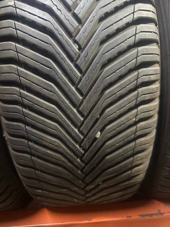 235-55-17 Michelin cross climate 2 1