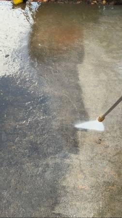 ? Revitalize Your Driveway with Our $99 Pressure Washing Special! ? (Henry County)63881507618435123