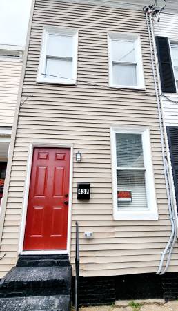 $1,199 / 1br - Casa adosada de una habitación con despacho (Baltimore)63694609830401121