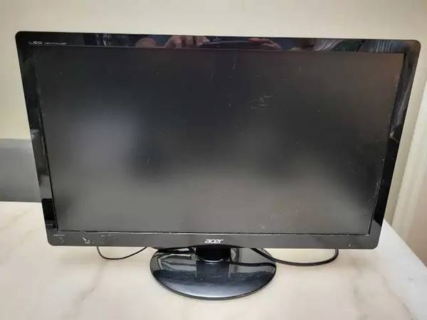 Acer S230HL LCD 23" monitor 1