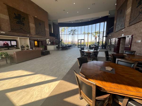 $2,300 / 2br - 1028ft2 - EXECUTIVE CONDOS FOR RENT (LAKE HAVASU CITY)63799544576769121