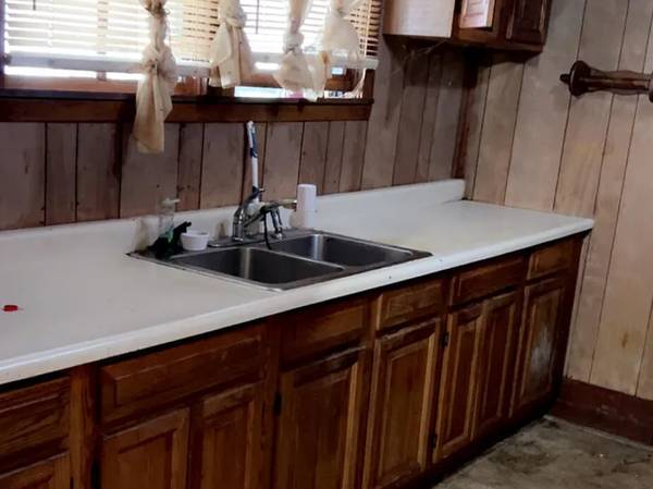 $21,000 / 3br - 1098ft2 - Single Family Home 3 bed room, 2 bathroom (Franklin)63857516455041121