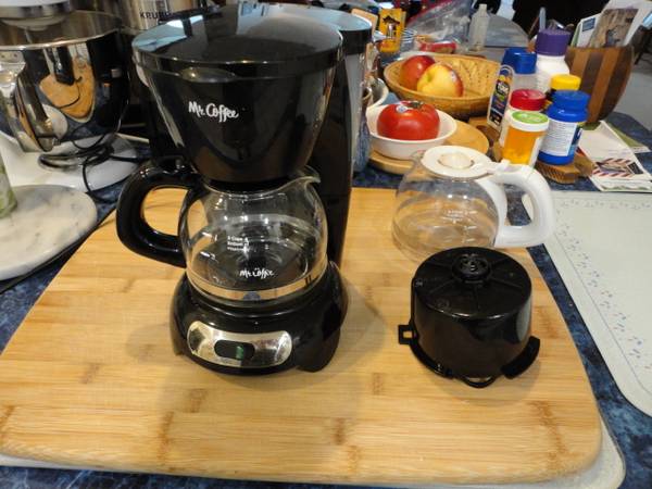Mr. Coffee Maker, 4 Cup, Used 1