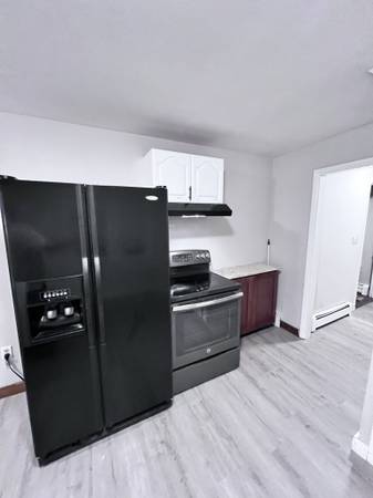 $2,400 / 2br - Everett 2 Bed/1 Bath | Gatos negociables | Cerca de Ferry St63863135762563124