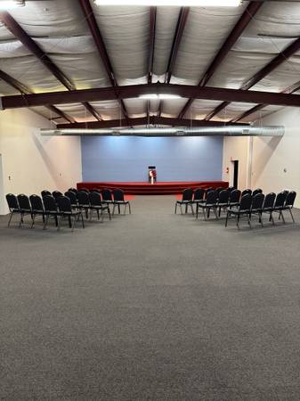 $50 / 4000ft2 - CHURCH SPACE & EVENT SPACE OR EVENT CENTER FOR RENT. NEW UPDATED 7/23 (MOUNT OlIVE NC)64141595994627123