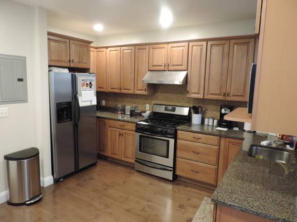 $3,300 / 1br - 1000ft2 - Modern South Boston 1 Bed For $3,300 AVAIL 11/1/25 (South Boston)63856338871299121