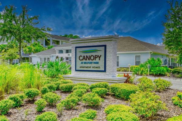 $1,515 / 2br - 990ft2 - Car Wash Area, Eat-in Kitchen, High Speed Internet Access (Jacksonville)64005271708163120