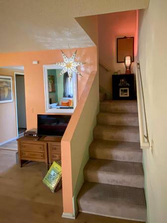 $1,650 / 2br - Spacious and Bright Private Room with Private Bathroom in Los Feliz (Los feliz/ silverlake)63857624819715124