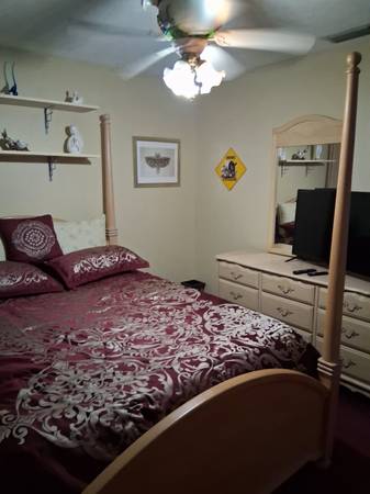 $200 $200 weekly Room4Rent (Ft pierce)63838121641601124