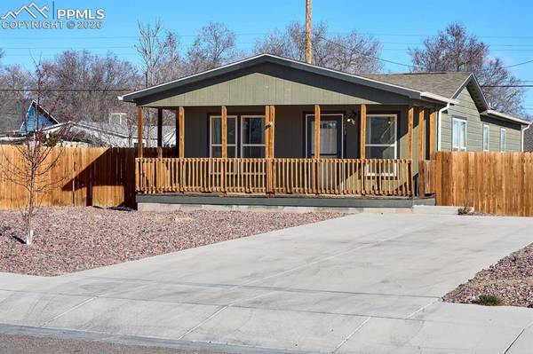 Newer Pueblo Rancher Near Arkansas -$285,000 1