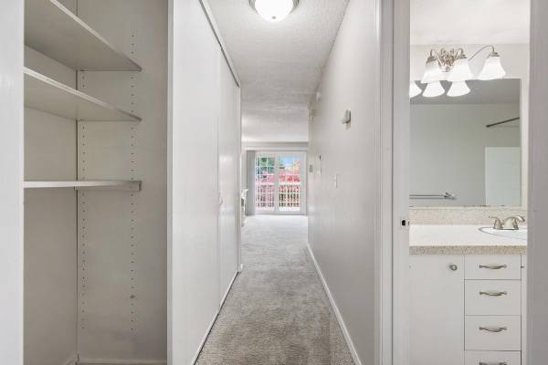 $1,625 / 1br - 650ft2 - 1 BEDROOM GROUND FLOOR  EXTRA STORAGE COMING SOON63786685087363122