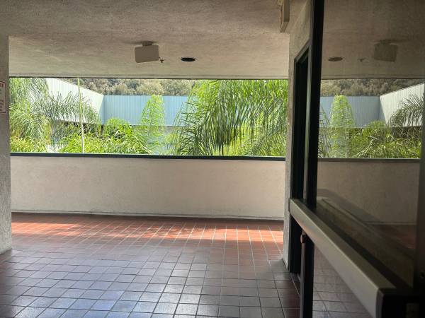$3,910 / 1700ft2 - Executive Penthouse Style Five Offices with Views/Free Month (Mission Valley)63865700327043124